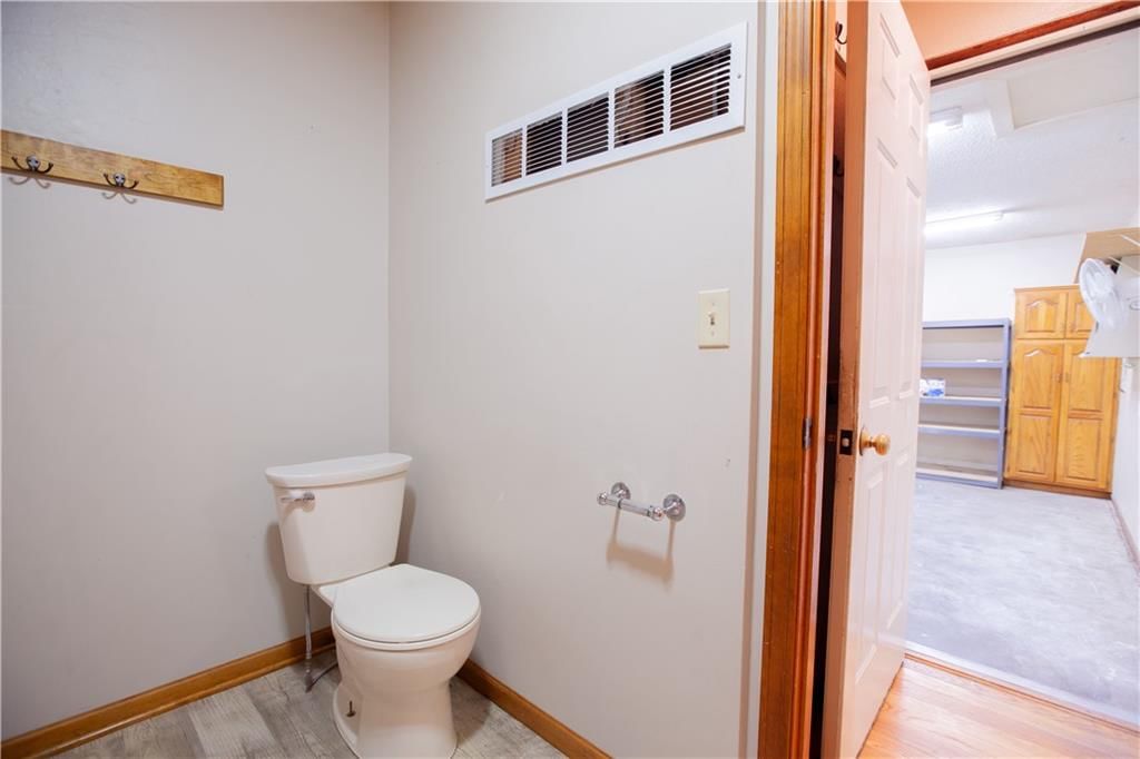 18105 Marcus Road — photo 26