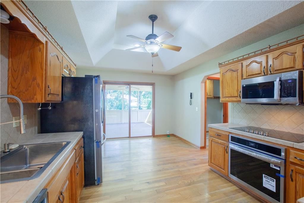 18105 Marcus Road — photo 9