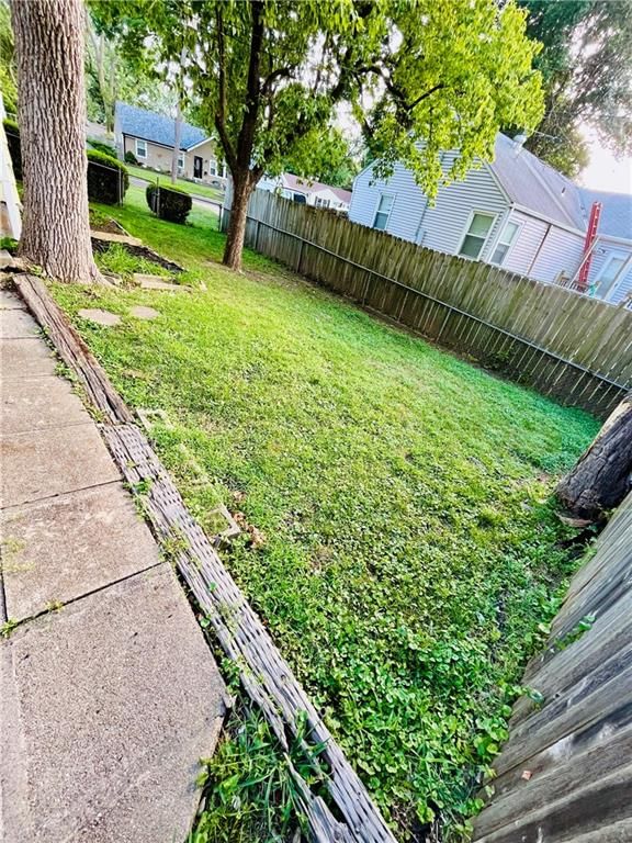 8700 W 82nd Street — photo 19