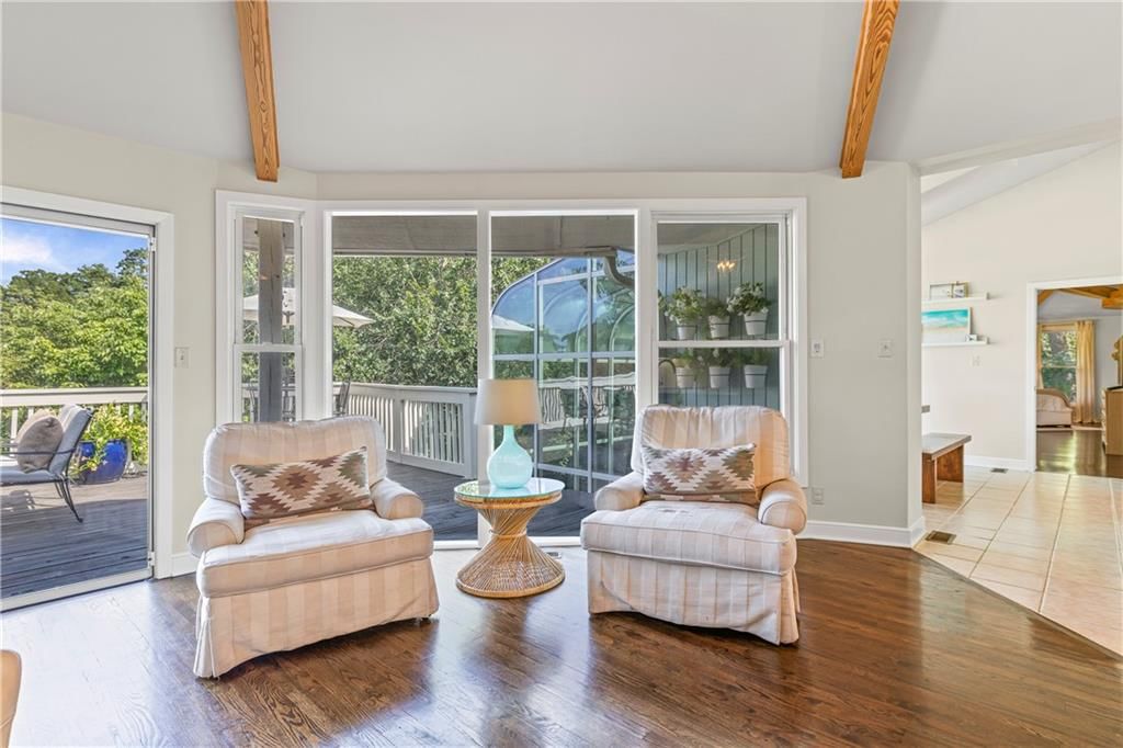 4728 Black Swan Drive — photo 7
