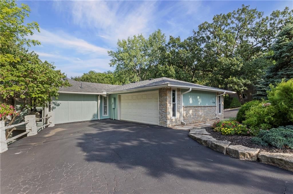 4728 Black Swan Drive — photo 82