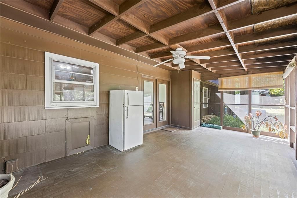 619 S Harrison Street — photo 14