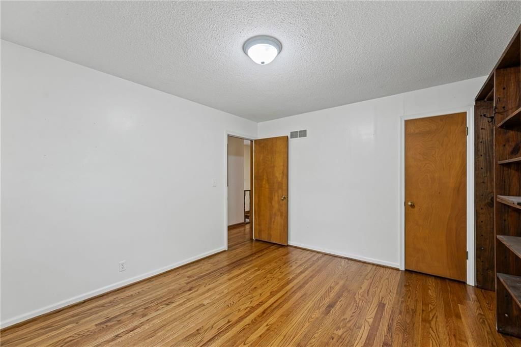 619 S Harrison Street — photo 25