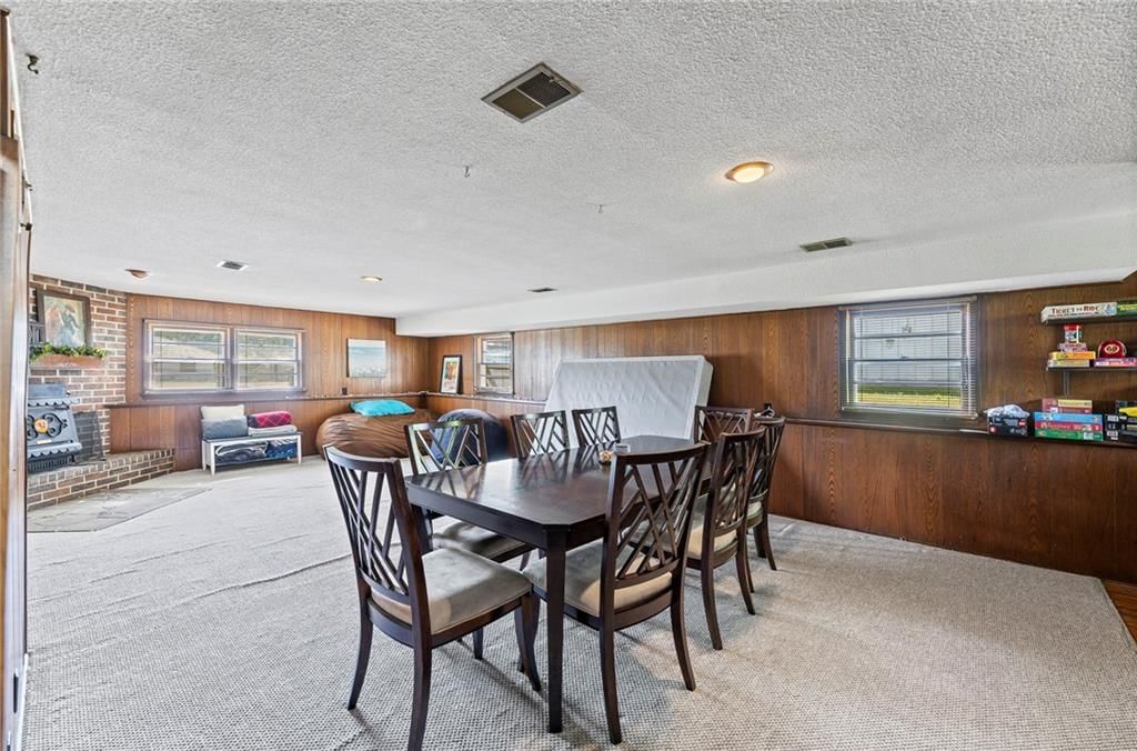 619 S Harrison Street — photo 28