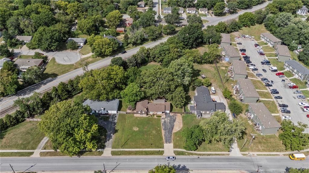 619 S Harrison Street — photo 47