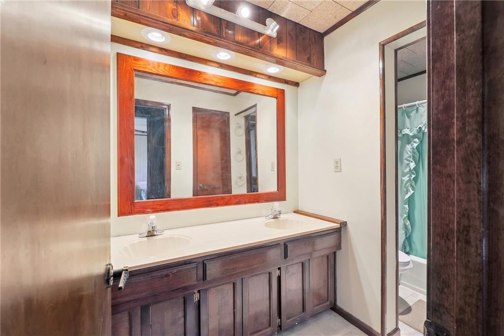22093 Poplar Road — photo 35