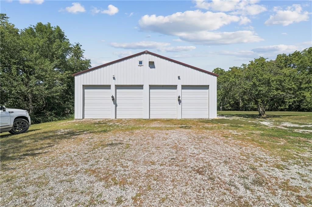 22093 Poplar Road — photo 61