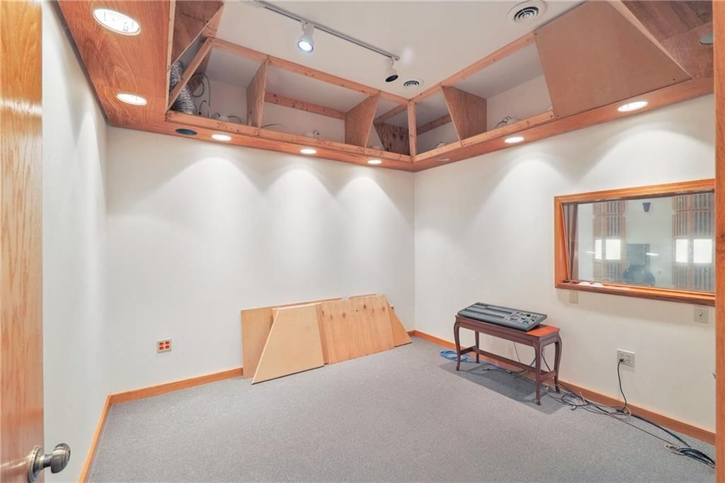 22093 Poplar Road — photo 72