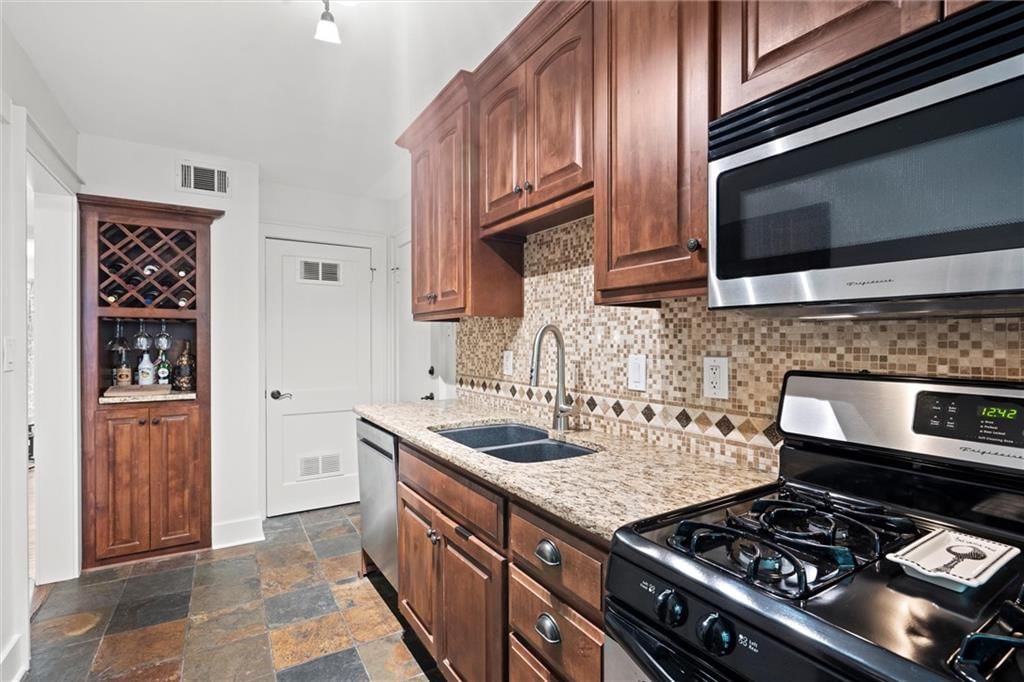 4504 Holly Street — photo 13
