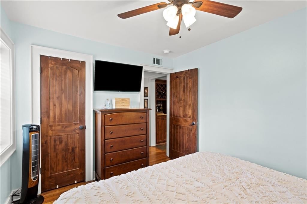 4504 Holly Street — photo 18