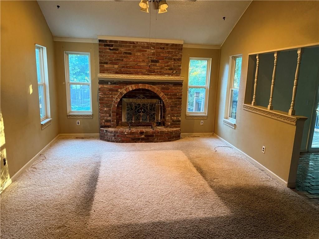 1924 E Sleepy Hollow Drive — photo 5