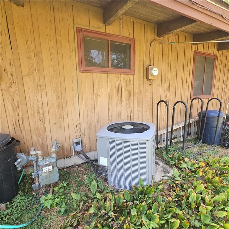 206 Crestwood Lane — photo 18