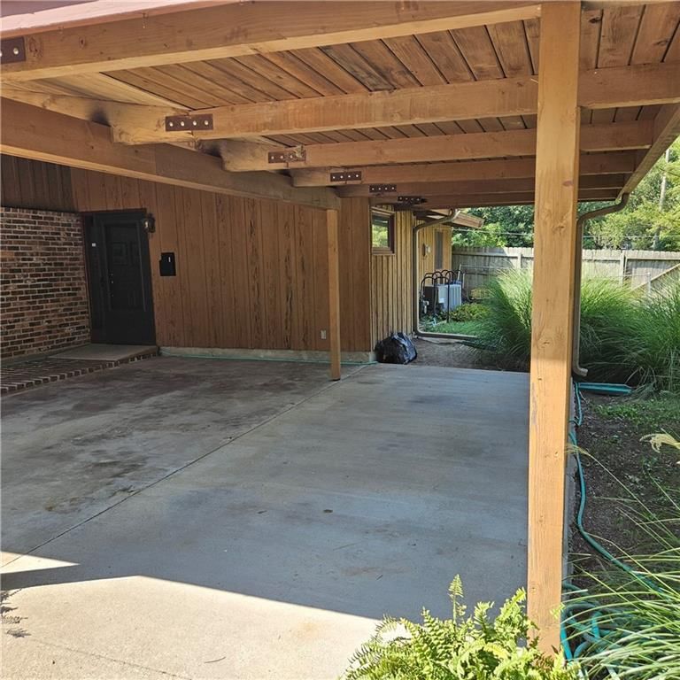 206 Crestwood Lane — photo 5