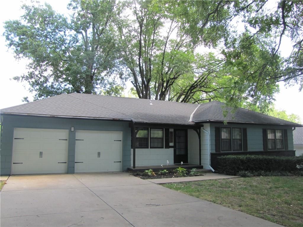8313 Marty Street, Overland Park, KS
