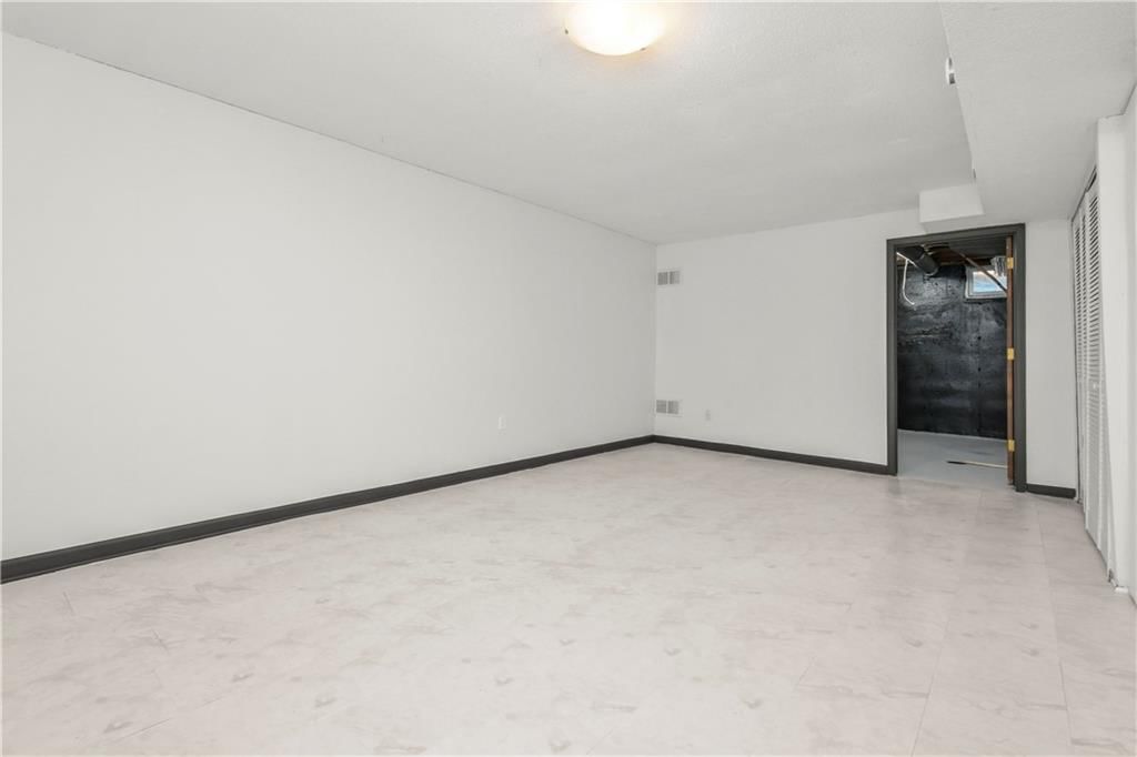 6815 N Askew Circle — photo 17