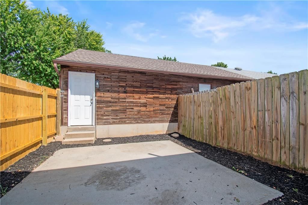 6815 N Askew Circle — photo 20