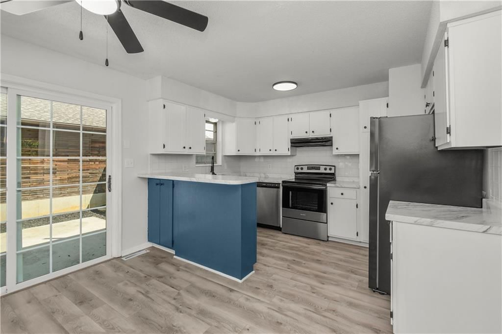 6815 N Askew Circle — photo 8