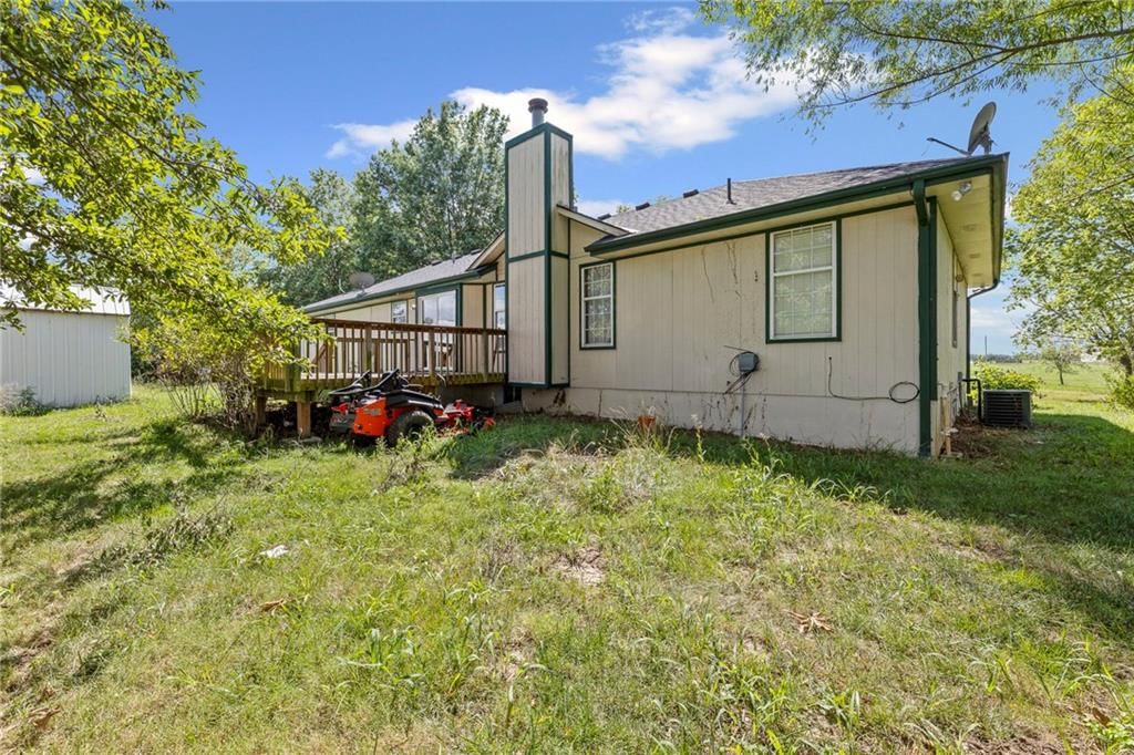 16001 S Graham Road — photo 35