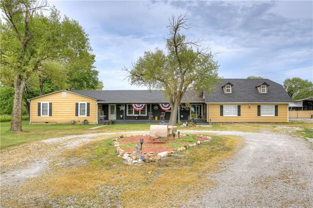 4710 SE Highway 69 Highway — photo 2