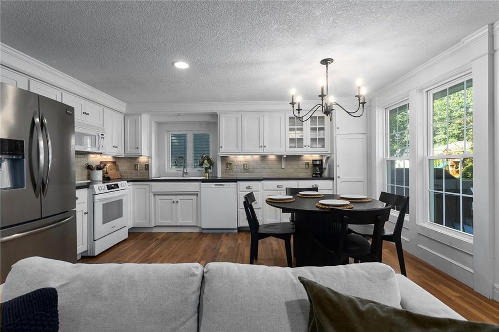 9709 Carter Drive — photo 15