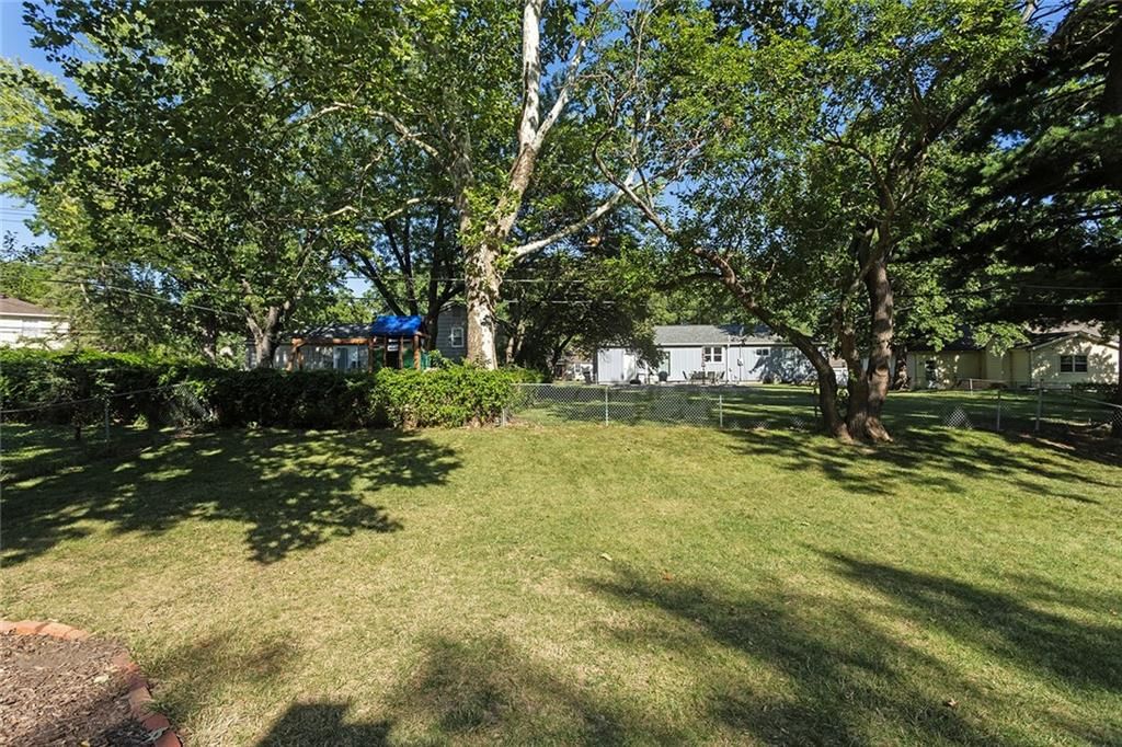 9709 Carter Drive — photo 30