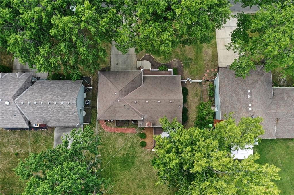 9709 Carter Drive — photo 35