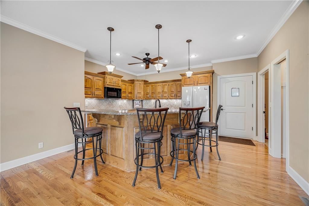 5125 SW Marguerite Street — photo 8
