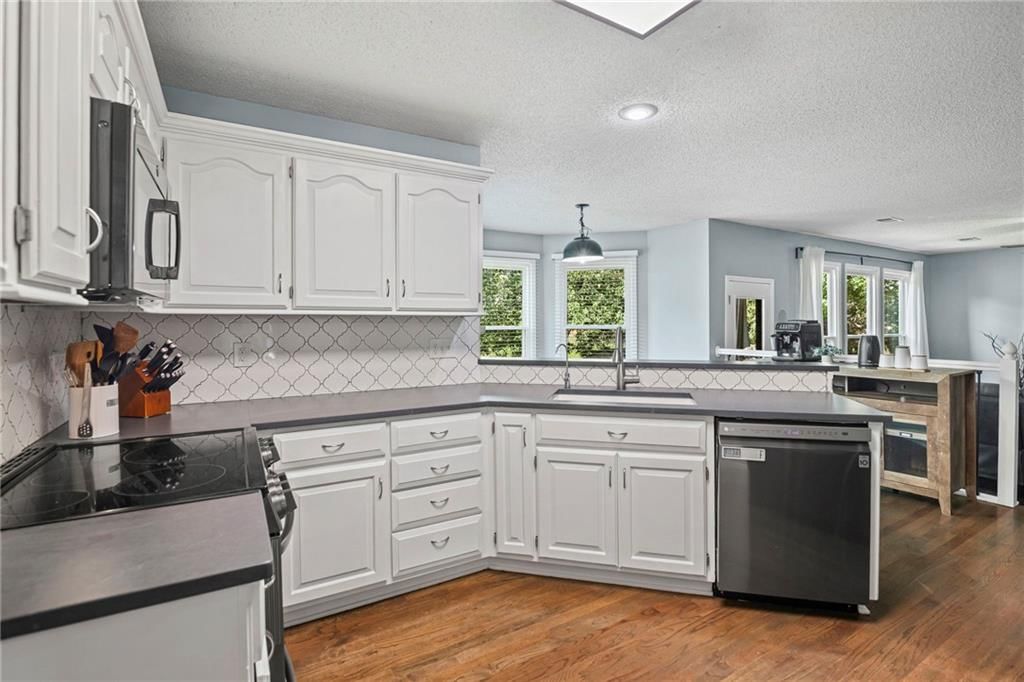 12496 S Shannan Circle — photo 9