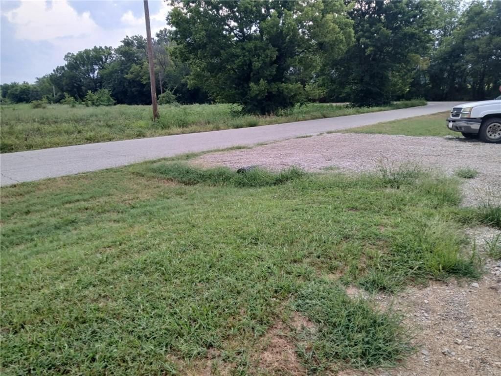 503 S Dreher Avenue — photo 12