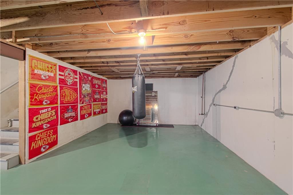 8208 W 72nd Terrace — photo 23