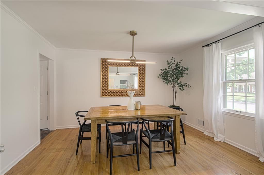 8208 W 72nd Terrace — photo 5