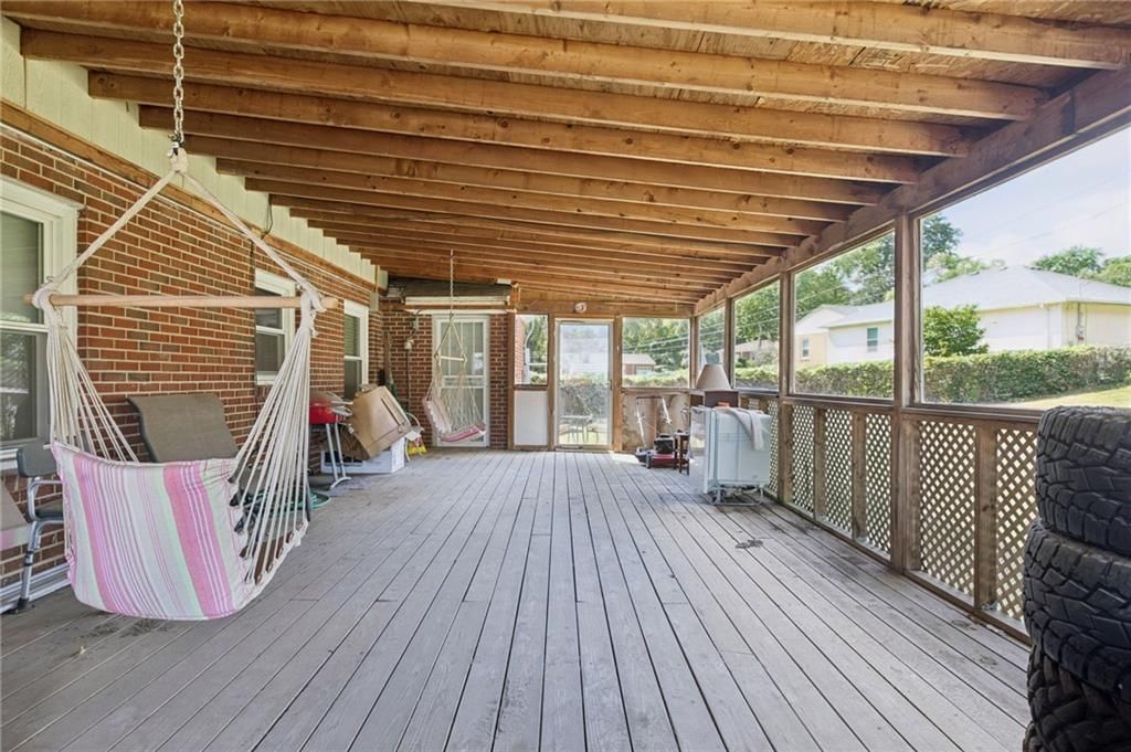 1410 SW Highway Lane — photo 20