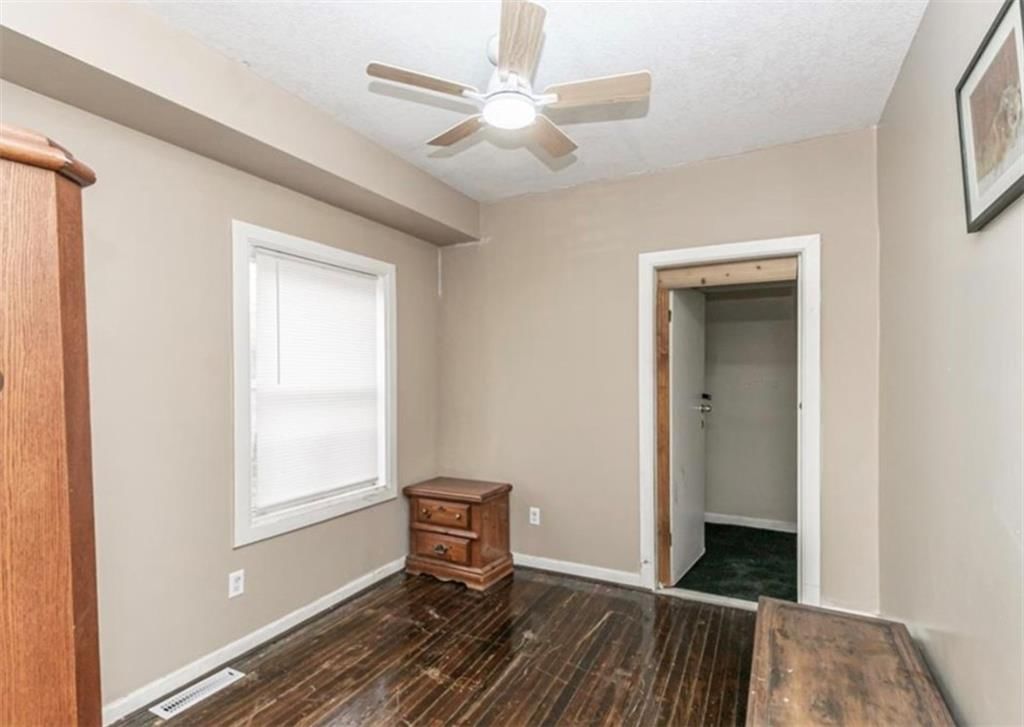 4429 Wabash Avenue — photo 10