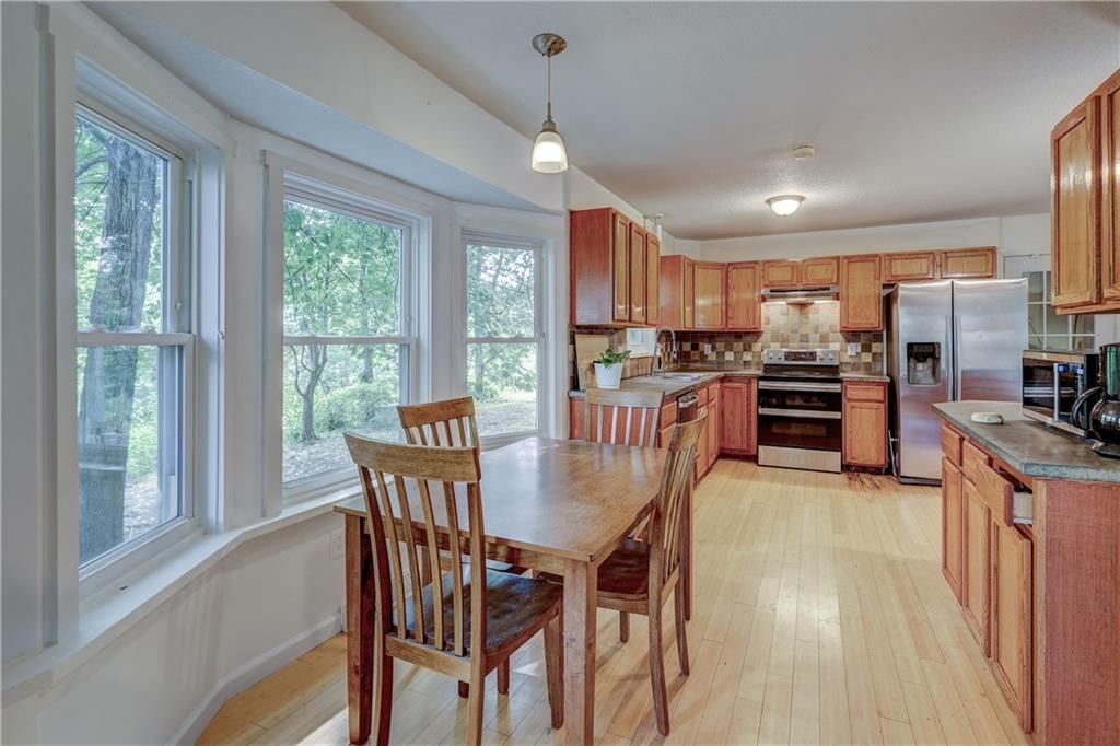 1124 S Winterbrooke Drive — photo 3