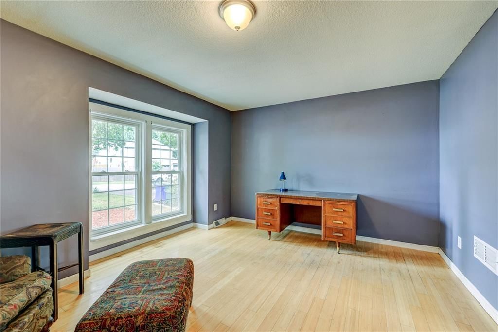 1124 S Winterbrooke Drive — photo 8