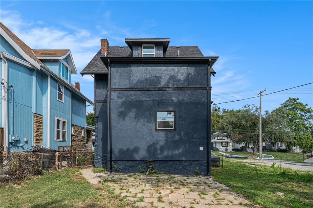 4234 Prospect Avenue — photo 30
