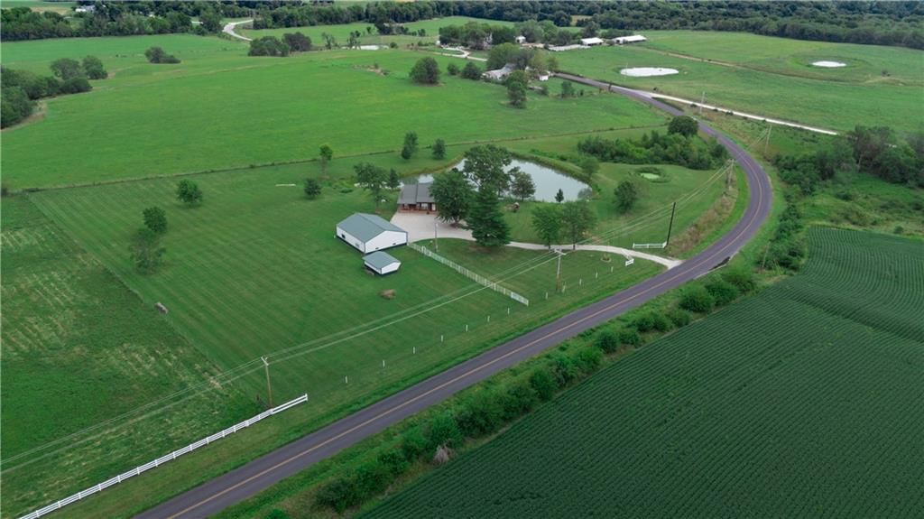 215 NE E Highway Highway, Warrensburg, MO