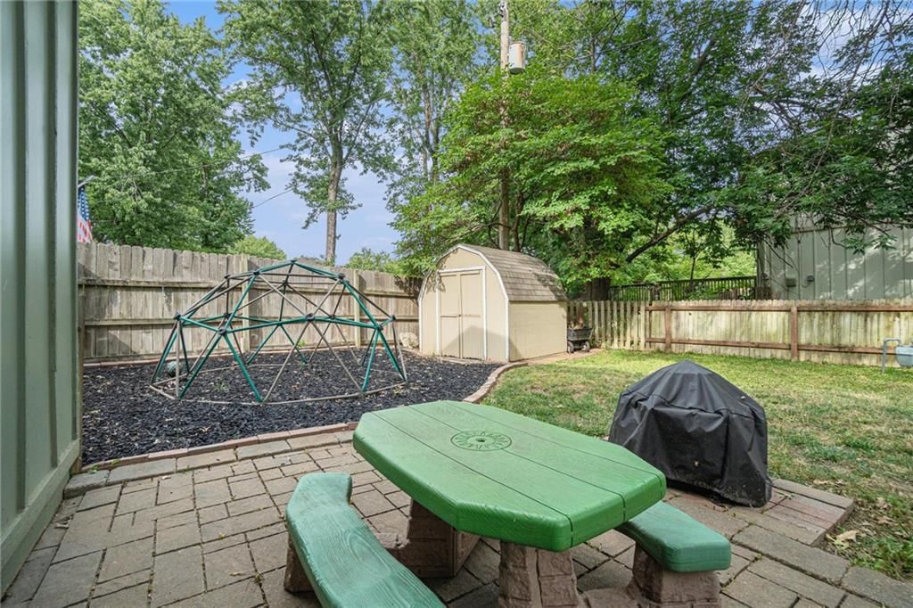 1412 S Pawnee Drive — photo 23