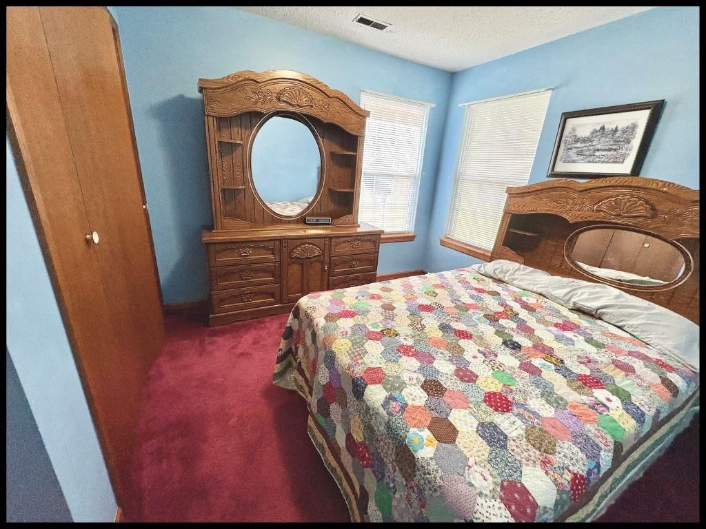 1002 Weschester Court — photo 16
