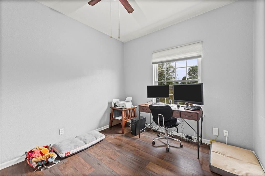 1408 Oak Street — photo 19