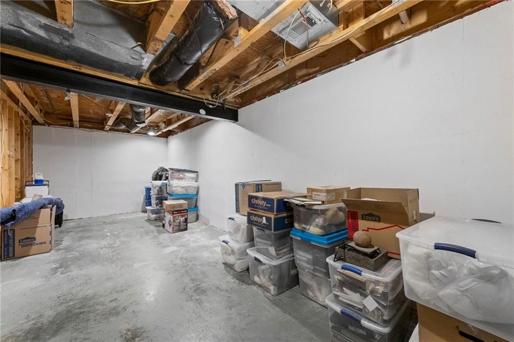 1408 Oak Street — photo 24