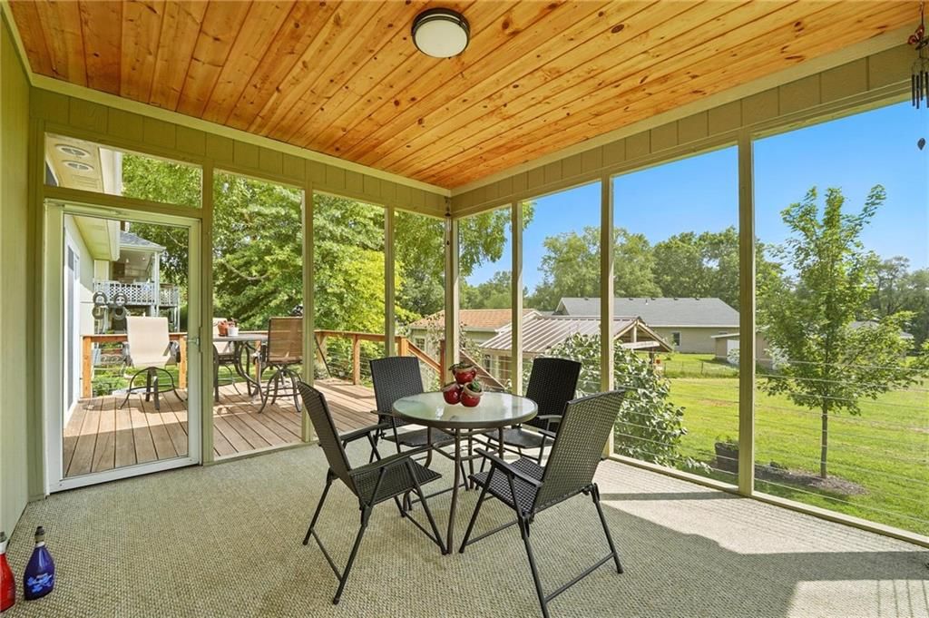 311 Summerset Drive — photo 13