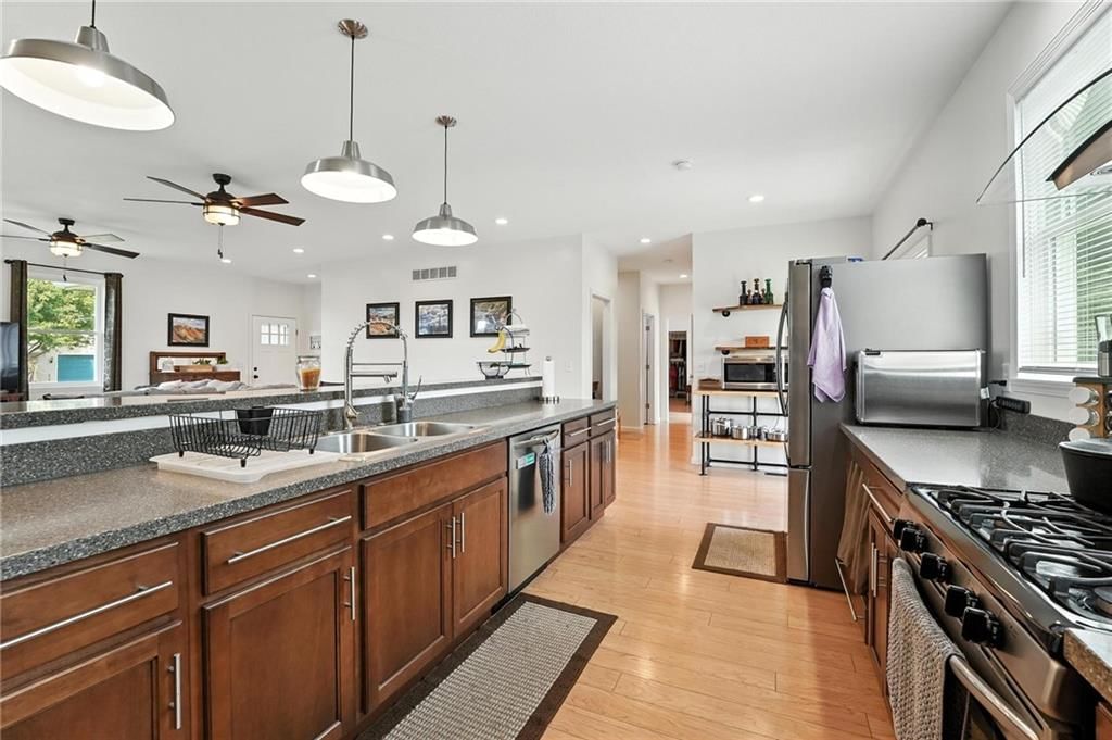 311 Summerset Drive — photo 18