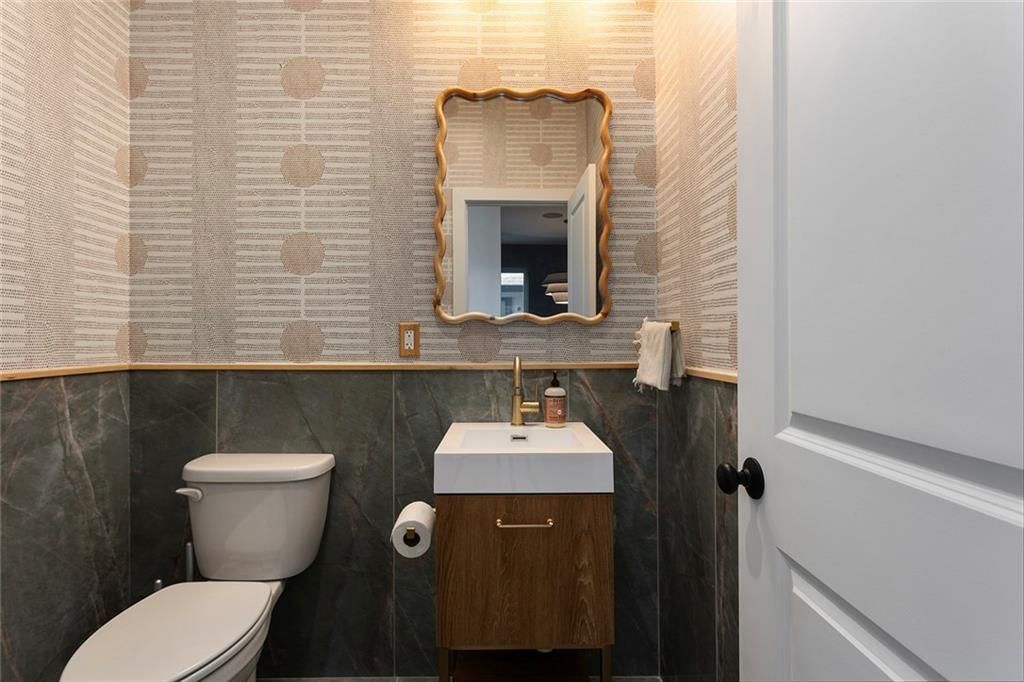 2028 Olive Street — photo 11