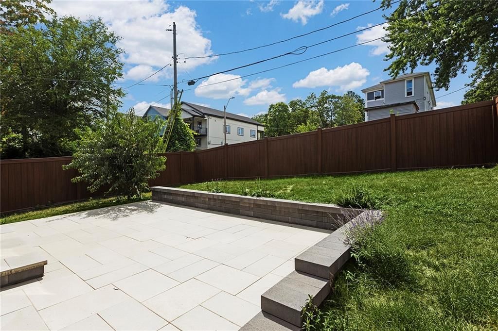 2028 Olive Street — photo 43