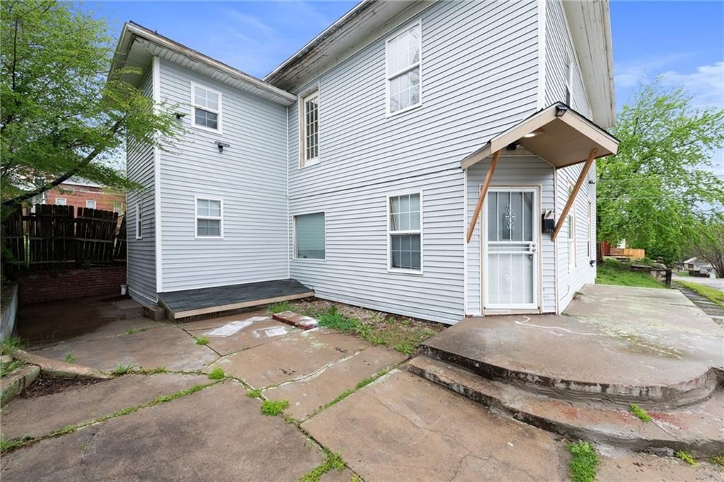 1411 Seneca Street — photo 38