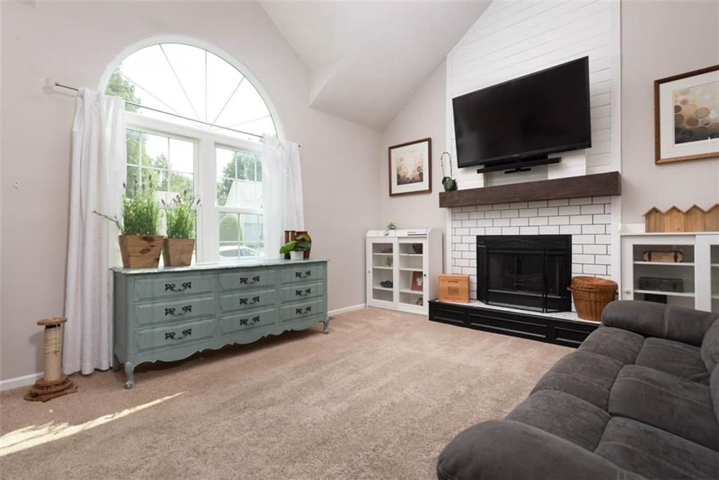 12421 S PARKER Terrace — photo 3