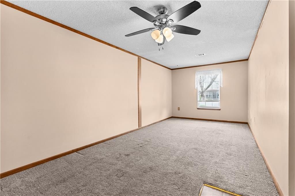 1213 DEAN Drive — photo 12