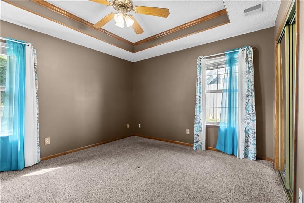 1213 DEAN Drive — photo 15