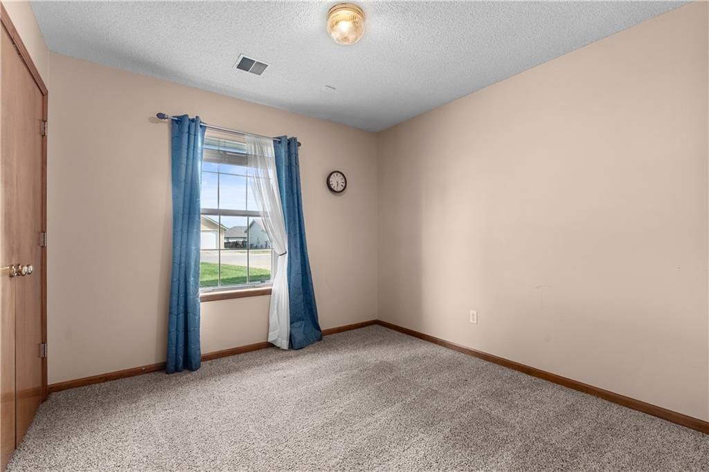 1213 DEAN Drive — photo 19